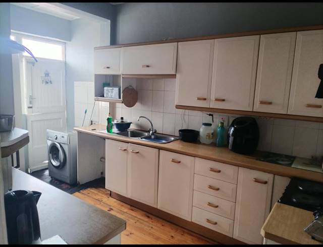 2 BEDROOM FLAT FOR SALE IN GLENWOOD